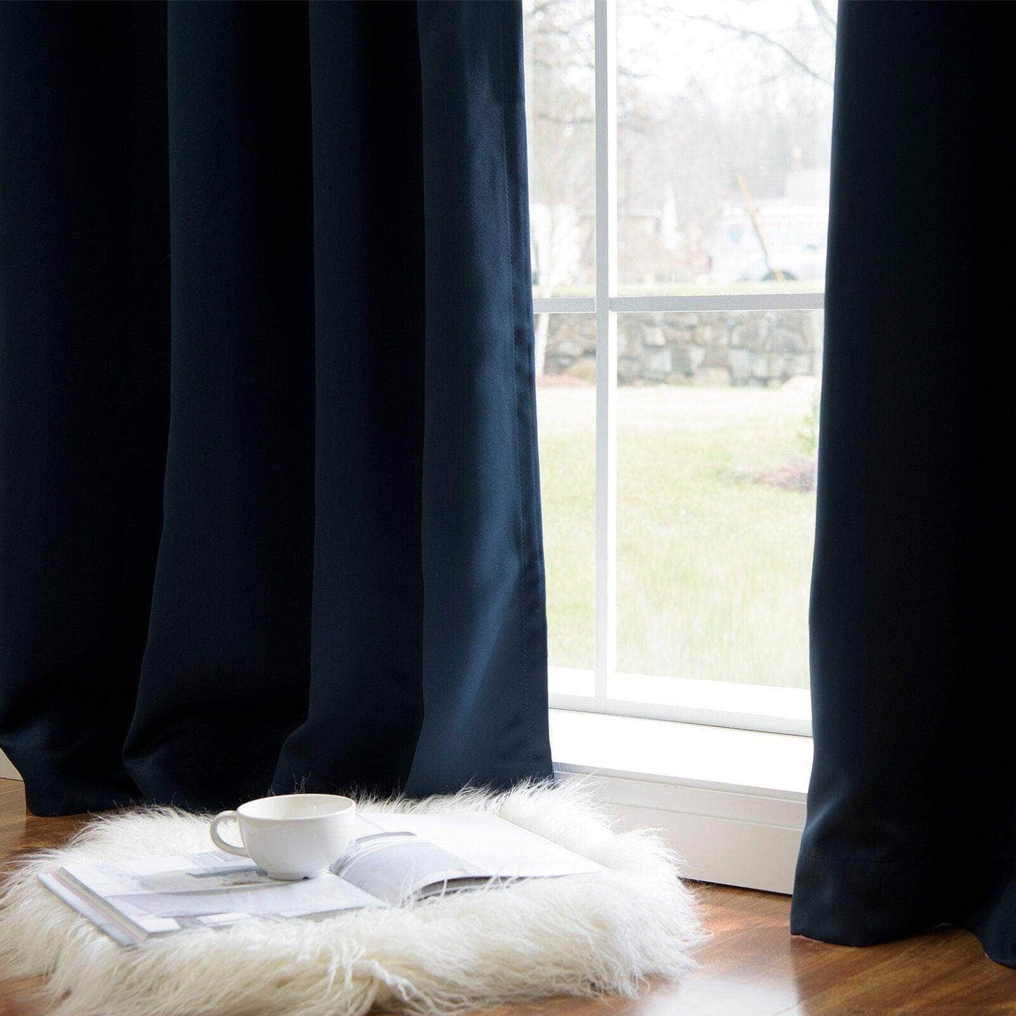 Penguin Group Curtains Navy Velvet RikTig curtain