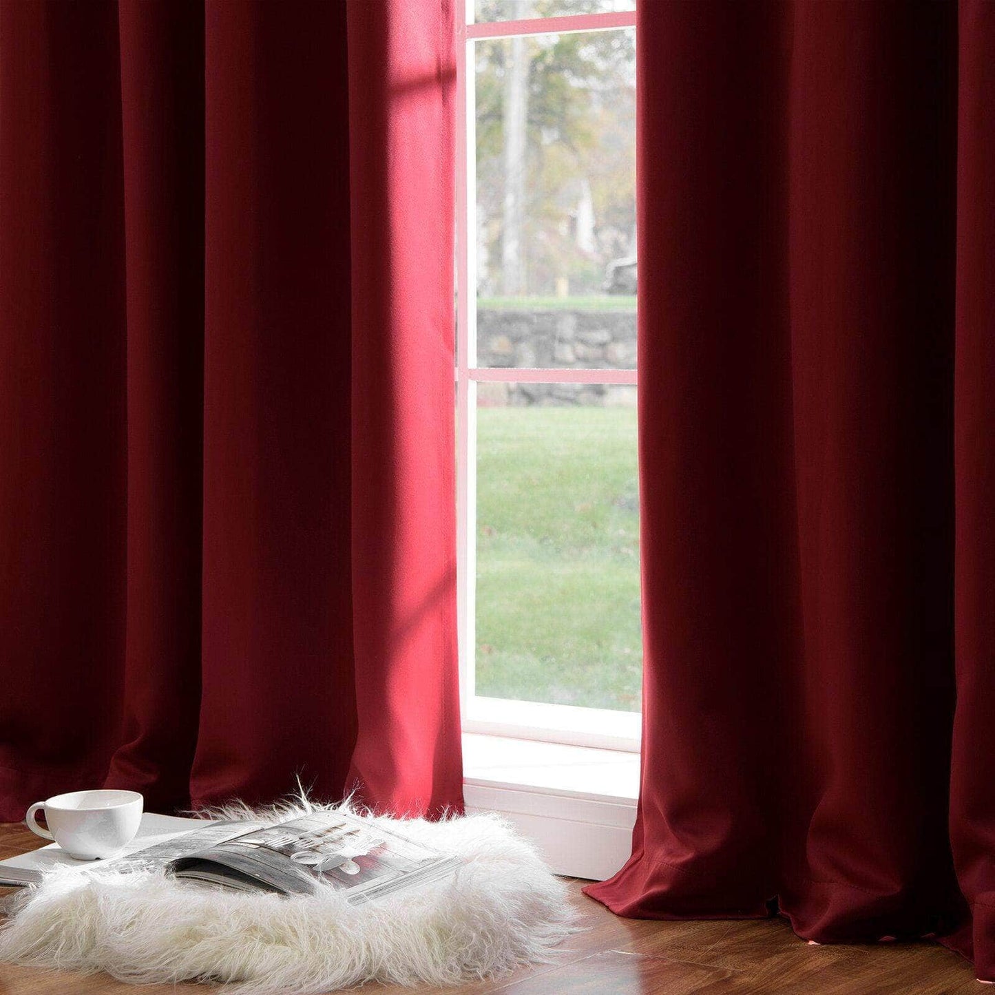 Penguin Group Curtains Red Classic Velvet RikTig curtain