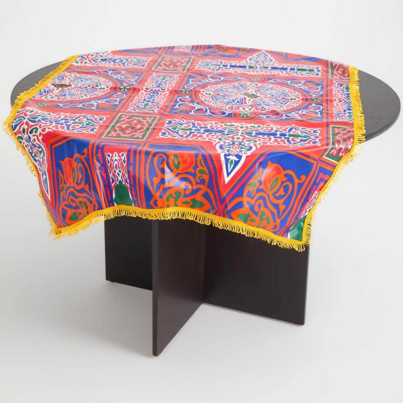 Penguin Group Tablecloth Plastic Golden Tassel fringe Tablecloth - 100*135