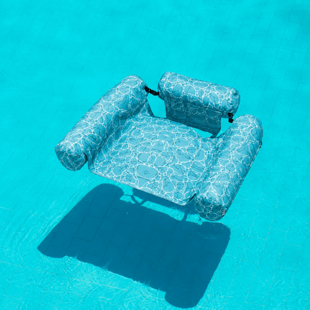 Dual Mode lounge floater