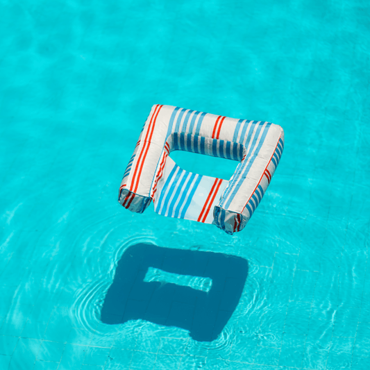 U Float