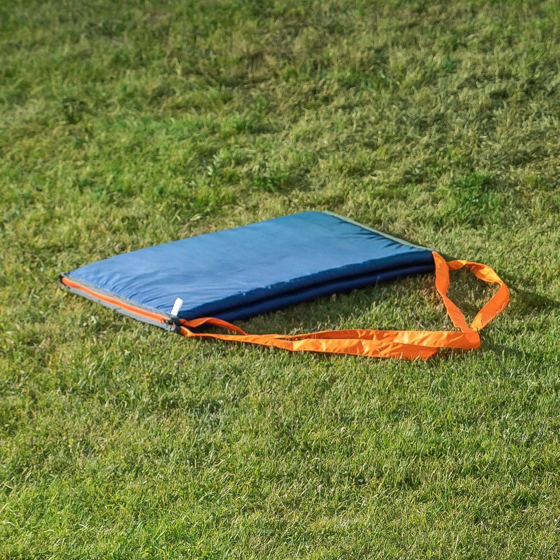Penguin Camping Tools Premium Beach Bag / Double Folded Mat