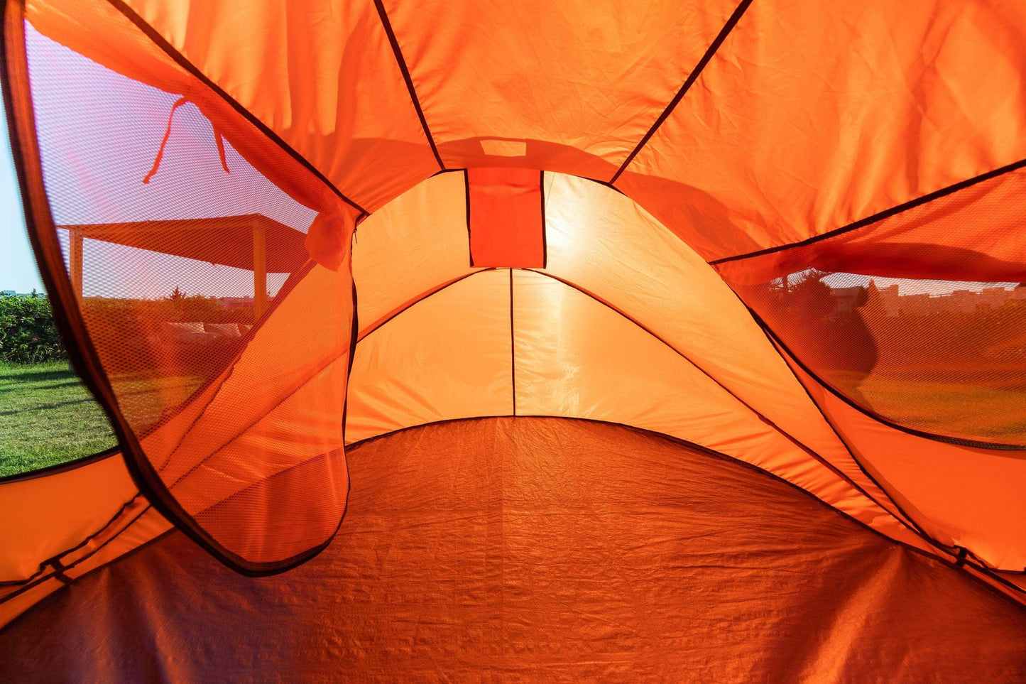 Penguin Standard 4-6 persons Popup Tent