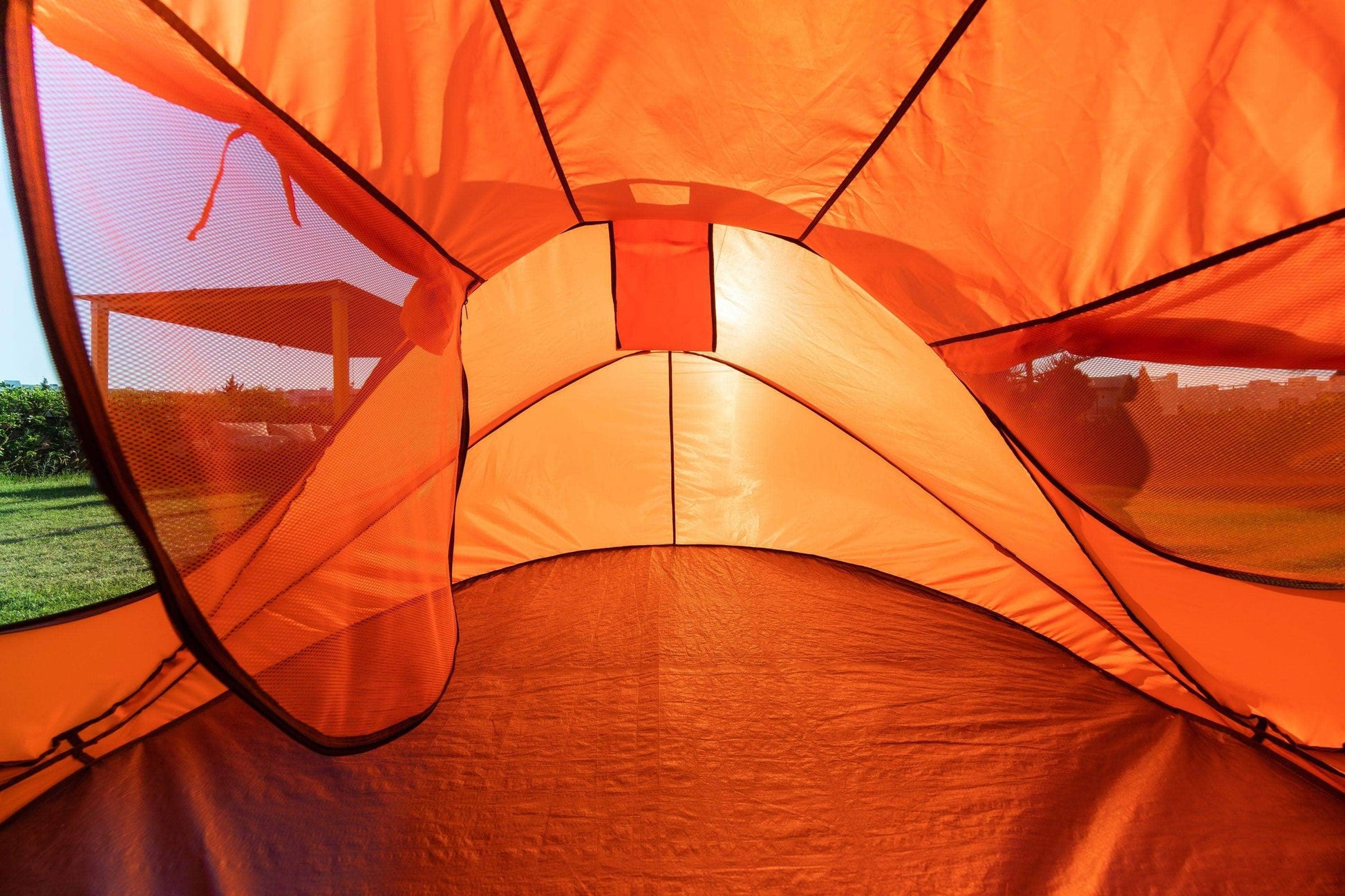 Penguin Standard 4-6 persons Popup Tent